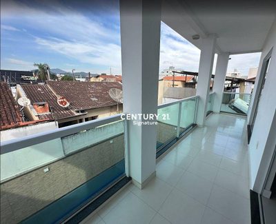 Casa, 4 quartos, 284 m² - Foto 1