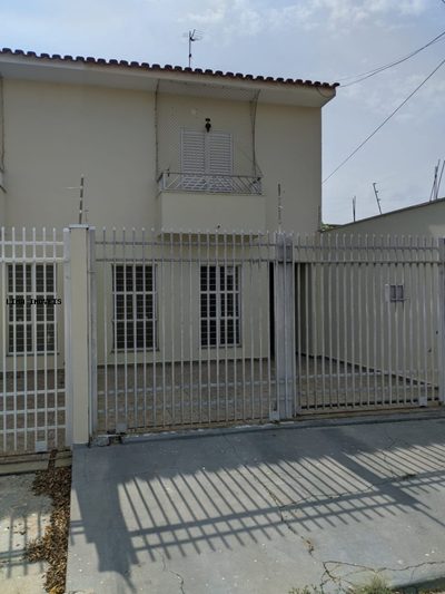 Casa, 2 quartos, 111 m² - Foto 1