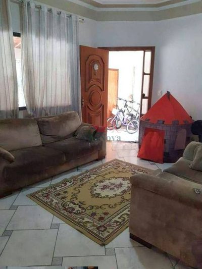 Casa, 3 quartos, 157 m² - Foto 2