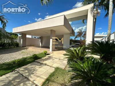Casa, 2 quartos, 345 m² - Foto 1