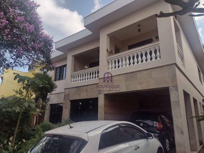 Casa, 4 quartos, 241 m² - Foto 1