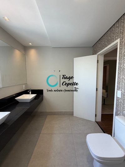 Cobertura, 3 quartos, 220 m² - Foto 2