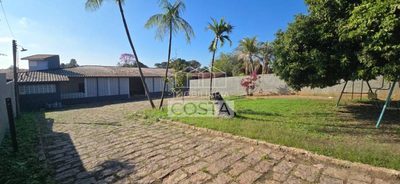 Chácara, 3 quartos, 1378 m² - Foto 1