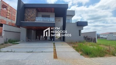 Sobrado, 4 quartos, 280 m² - Foto 1