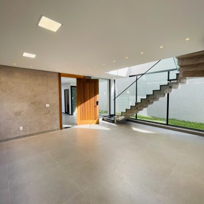Casa, 4 quartos, 266 m² - Foto 1