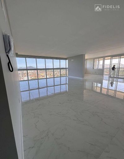 Cobertura, 4 quartos, 257 m² - Foto 3