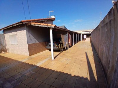 Casa, 3 quartos, 99 m² - Foto 1