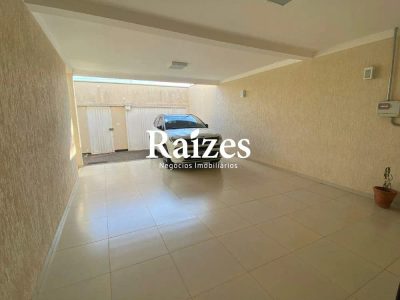 Casa, 3 quartos, 250 m² - Foto 4