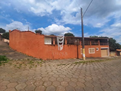 Sobrado, 4 quartos, 289 m² - Foto 1