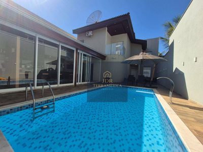 Casa, 3 quartos, 258 m² - Foto 1