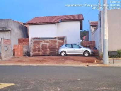 Casa, 2 quartos, 200 m² - Foto 1