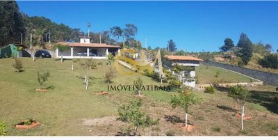 Casa, 2 quartos, 2200 m² - Foto 1
