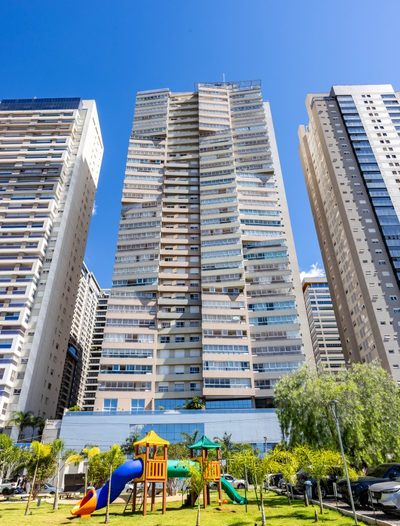 Apartamento, 3 quartos, 178 m² - Foto 2