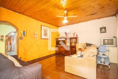 Casa, 3 quartos, 210 m² - Foto 4