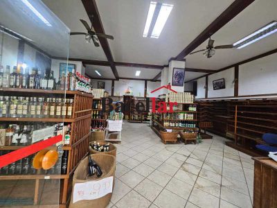 Loja-Salão, 246 m² - Foto 1