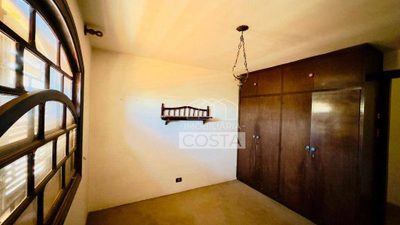Casa, 4 quartos, 367 m² - Foto 2