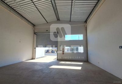 Casa, 1 quarto, 236 m² - Foto 2