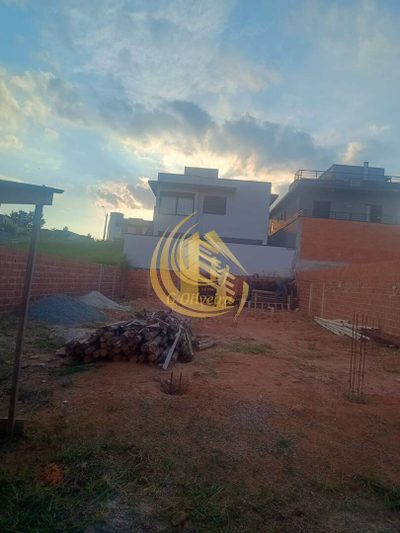 Terreno, 300 m² - Foto 1
