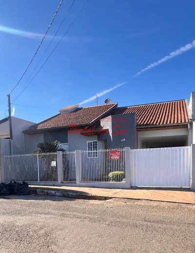 Casa, 3 quartos, 200 m² - Foto 1
