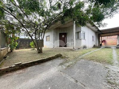 Casa, 3 quartos, 180 m² - Foto 1