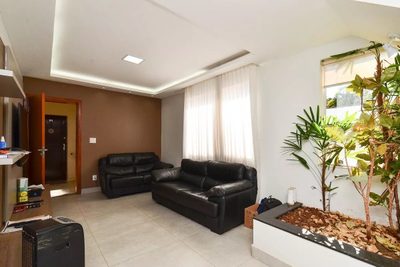 Cobertura, 4 quartos, 215 m² - Foto 2