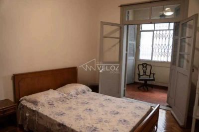 Apartamento, 3 quartos, 130 m² - Foto 1