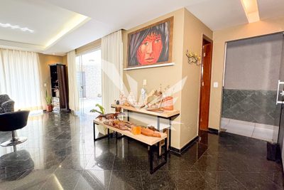 Casa, 4 quartos, 269 m² - Foto 5