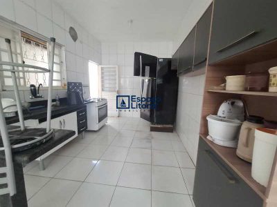 Casa, 3 quartos, 150 m² - Foto 2