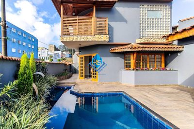 Sobrado, 3 quartos, 420 m² - Foto 1