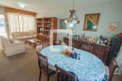 Casa, 4 quartos, 180 m² - Foto 1