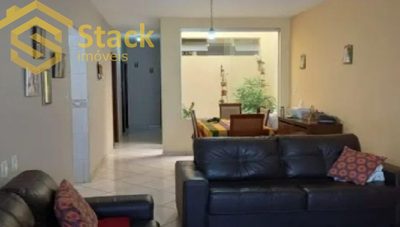 Casa, 3 quartos, 176 m² - Foto 1