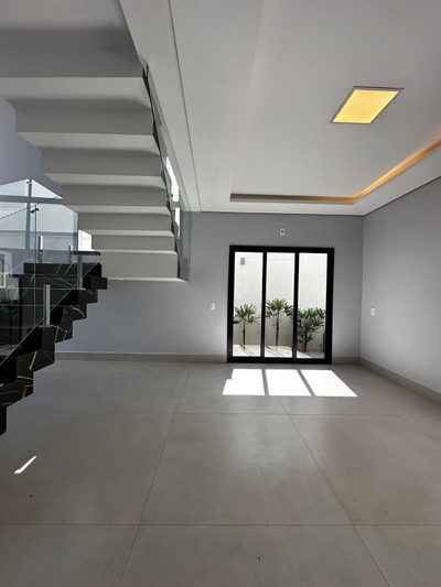 Sobrado, 3 quartos, 238 m² - Foto 3