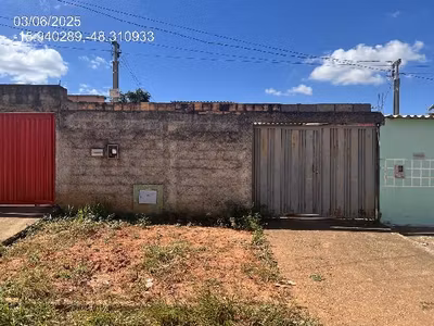 Casa, 2 quartos, 221 m² - Foto 1
