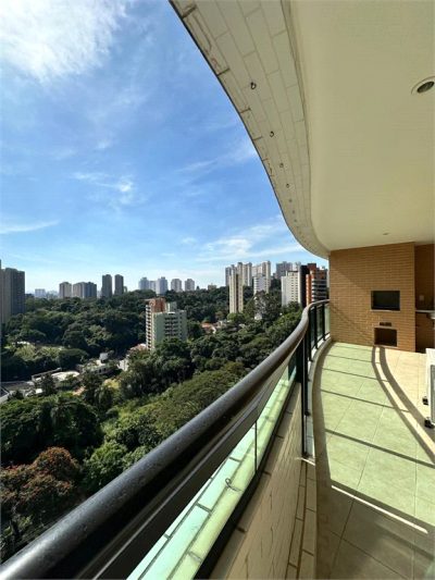 Apartamento, 3 quartos, 191 m² - Foto 3