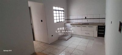 Casa, 1 quarto, 36 m² - Foto 1