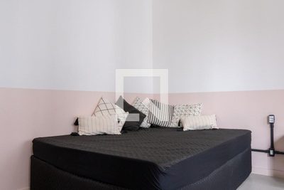Apartamento, 1 quarto, 26 m² - Foto 2