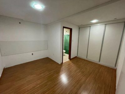 Casa, 3 quartos, 96 m² - Foto 2