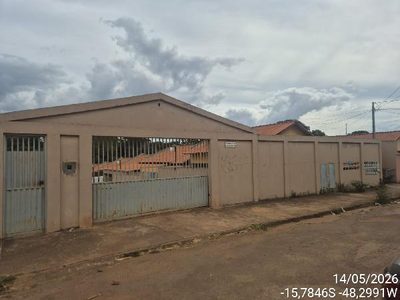 Casa, 2 quartos, 138 m² - Foto 1