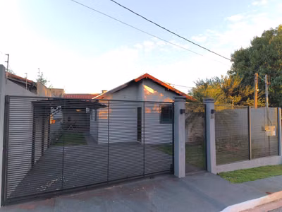 Casa, 2 quartos, 88 m² - Foto 1