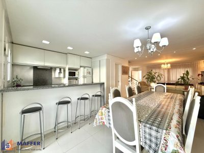 Casa, 3 quartos, 247 m² - Foto 5