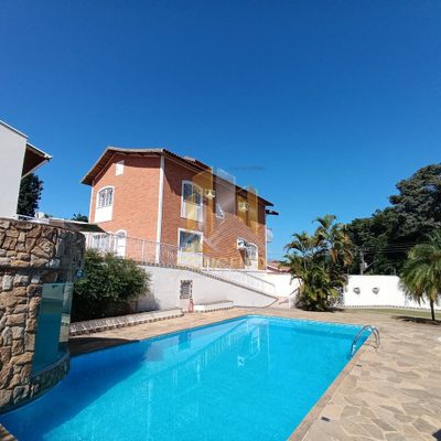 Casa, 4 quartos, 297 m² - Foto 1