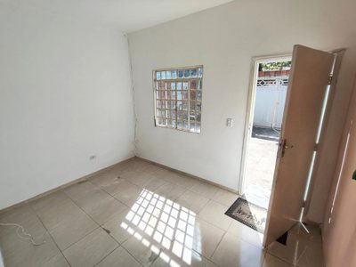 Casa, 2 quartos, 60 m² - Foto 3