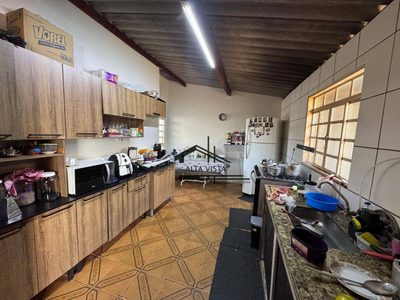 Casa, 3 quartos, 250 m² - Foto 3