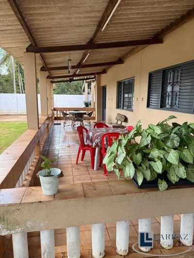 Sítio, 3 quartos, 200 m² - Foto 1
