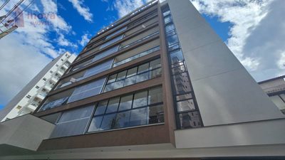 Apartamento, 3 quartos, 192 m² - Foto 1