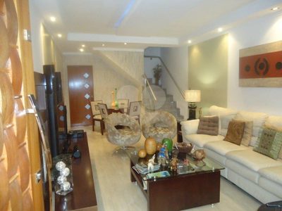 Sobrado, 3 quartos, 120 m² - Foto 2