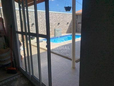 Casa, 3 quartos, 90 m² - Foto 1