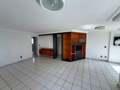 Apartamento, 3 quartos, 150 m² - Foto 1