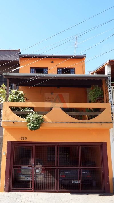 Casa, 3 quartos, 260 m² - Foto 1