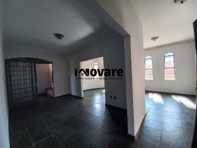 Casa, 3 quartos, 170 m² - Foto 1